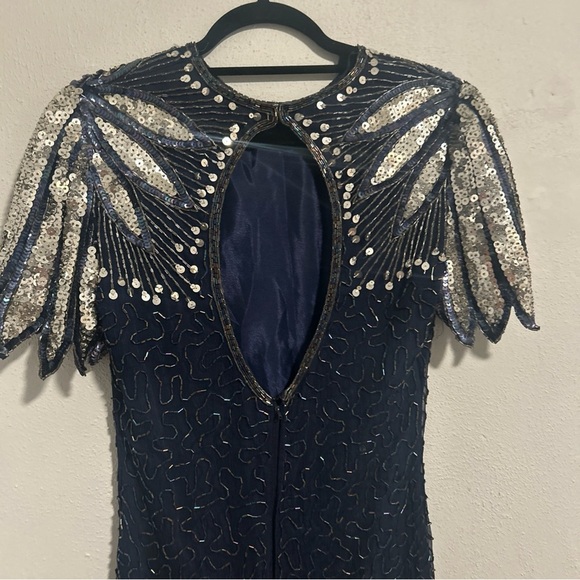 Glamorous Black and Silver Sequin Mini flapper Dress - Picture 6 of 6